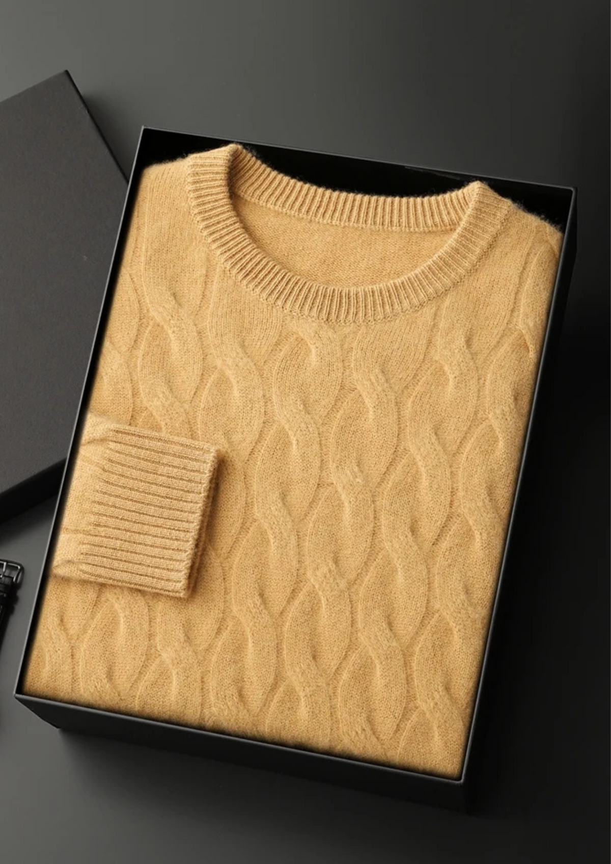 PREMIUM CASHMERE CABLE CREWNECK