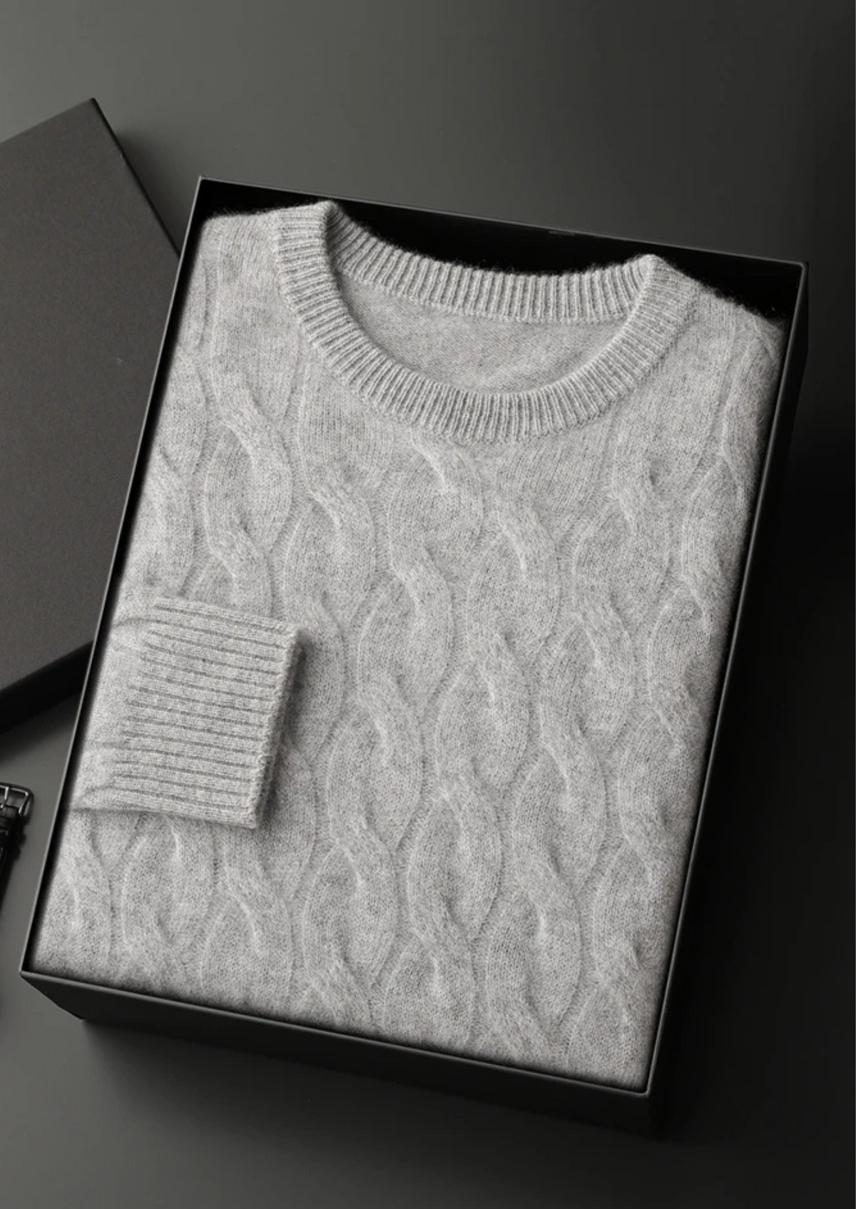 PREMIUM CASHMERE CABLE CREWNECK